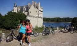 séjour degustation de vin de la loire à velo